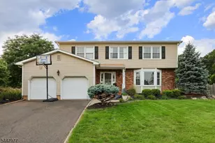 77 Rohill Rd, Hillsborough Township, NJ 08844 - Photo 2