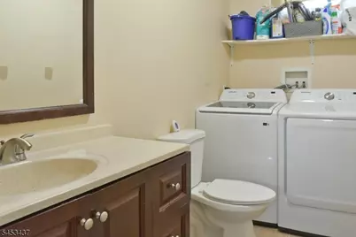 117 Vermont Trl, Hopatcong, NJ 07843 - Photo 12