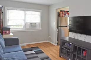 117 Vermont Trail, Hopatcong, NJ 07843 - Photo 6