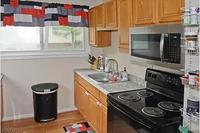 117 Vermont Trl, Hopatcong, NJ 07843 - Photo 8