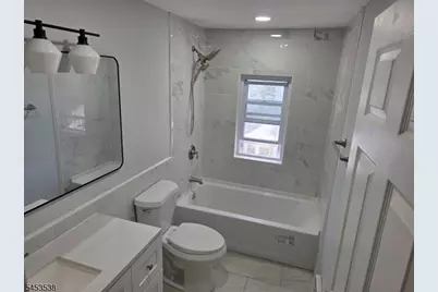 978 Kenyon Ave, Plainfield, NJ 07060 - Photo 4
