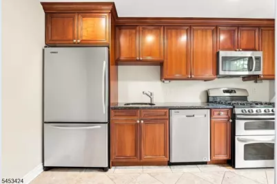 67-75 New England Ave #71d, Summit, NJ 07901 - Photo 10