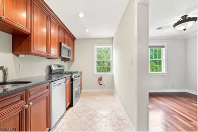 67-75 New England Ave #71d, Summit, NJ 07901 - Photo 12