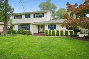54 Canterbury Dr, Scotch Plains Township, NJ 07076 - Photo 2