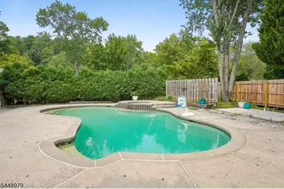 54 Canterbury Dr, Scotch Plains Township, NJ 07076 - Photo 32