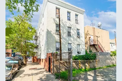 156 Jefferson St, Newark, NJ 07105 - Photo 4