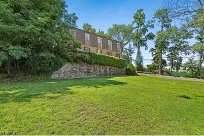 917 Mountain Avenue, Suite 2, Mountainside, NJ 07092 - Photo 2