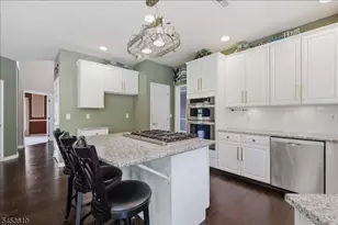 29 Old Schoolhouse Rd, Bethlehem Township, NJ 08802 - Photo 16