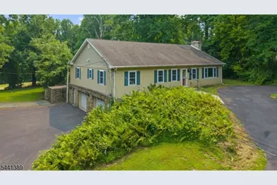3 Walden Rd, Holland Township, NJ 08848 - Photo 1