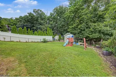 38 Duncan Ln, Rockaway, NJ 07866 - Photo 6