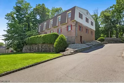 917 Mountain Avenue, Mountainside, NJ 07092 - Photo 1