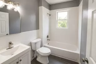 93 Hopkins Pl, Irvington, NJ 07111 - Photo 4