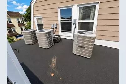93 Hopkins Pl, Irvington, NJ 07111 - Photo 12