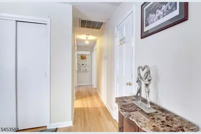 25 Woodland Ave, West Orange Township, NJ 07052 - Photo 12