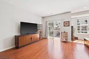 104 Birch Ct, Hanover Township, NJ 07927 - Photo 4