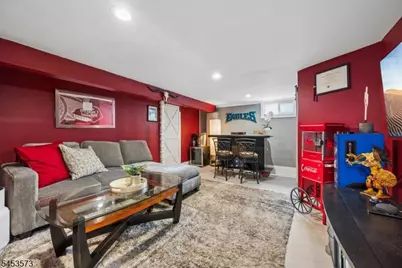 813 Raritan Ave, Manville, NJ 08835 - Photo 20