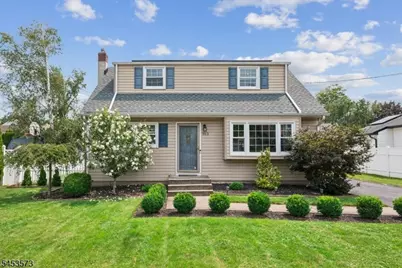 813 Raritan Ave, Manville, NJ 08835 - Photo 1