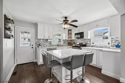 813 Raritan Ave, Manville, NJ 08835 - Photo 10