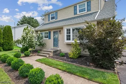 813 Raritan Ave, Manville, NJ 08835 - Photo 4