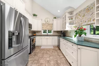 753 Vanessa Ln, Branchburg Township, NJ 08853 - Photo 10