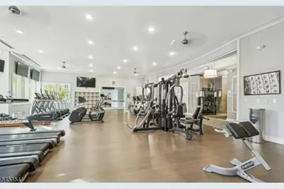 2 Vanderbilt Blvd #403, Florham Park, NJ 07932 - Photo 8