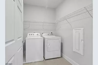 2 Vanderbilt Blvd #403, Florham Park, NJ 07932 - Photo 28