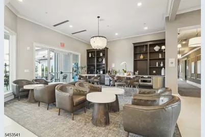 2 Vanderbilt Blvd #403, Florham Park, NJ 07932 - Photo 6