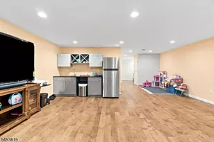 54 Jackson Ave, Montgomery Township, NJ 08540 - Photo 28