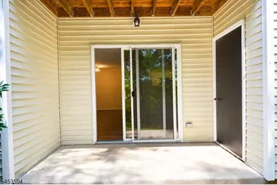 1311 King Ct, Green Brook Township, NJ 08812 - Photo 20