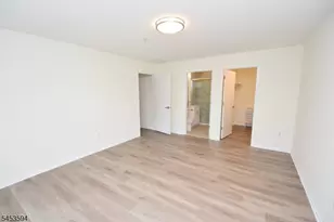 1311 King Ct, Green Brook Township, NJ 08812 - Photo 12