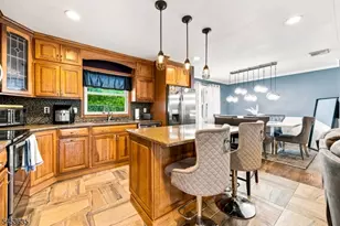 13 East St, Wanaque, NJ 07465 - Photo 6