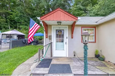 13 East St, Wanaque, NJ 07465 - Photo 32