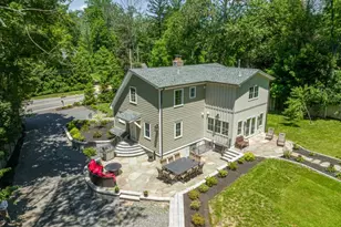 302 Mendham Rd, Mendham Township, NJ 07945 - Photo 2