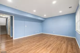 3003 N Oaks Blvd, North Brunswick Township, NJ 08902 - Photo 20