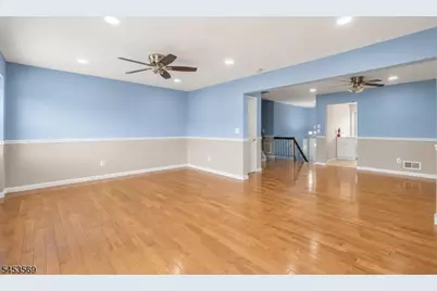 3003 North Oaks Boulevard, North Brunswick Township, NJ 08902 - Photo 4