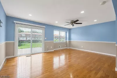 3003 North Oaks Boulevard, North Brunswick Township, NJ 08902 - Photo 6