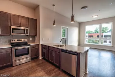 320 Valley St #308, South Orange, NJ 07079 - Photo 6