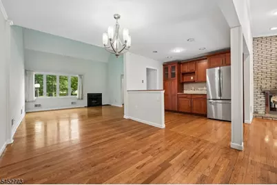 4 Arbor Ct, Livingston, NJ 07039 - Photo 12