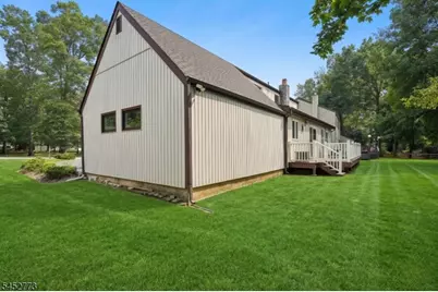 4 Arbor Ct, Livingston, NJ 07039 - Photo 36