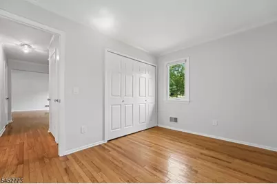 4 Arbor Ct, Livingston, NJ 07039 - Photo 20