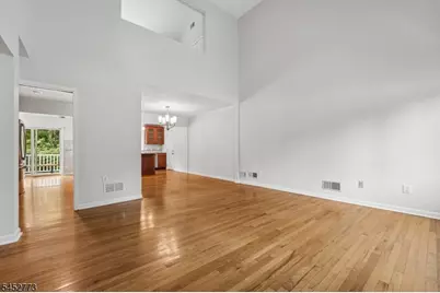 4 Arbor Ct, Livingston, NJ 07039 - Photo 8