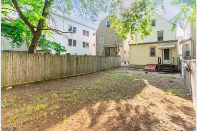 800 S 15th St, Newark, NJ 07108 - Photo 22