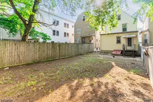800 S 15th St, Newark, NJ 07108 - Photo 22