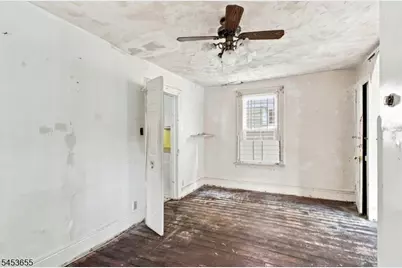 800 S 15th St, Newark, NJ 07108 - Photo 8