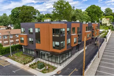 320 Valley St #307, South Orange, NJ 07079 - Photo 2