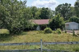 547 Kemah Lake Rd, Frankford Township, NJ 07826 - Photo 1