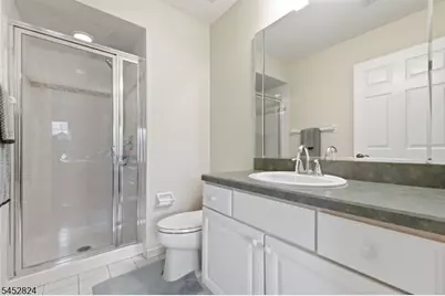 319 Valley View Cir, Freehold Township, NJ 07728 - Photo 34