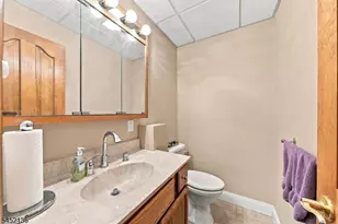 25 Decker Pond Trail, Vernon, NJ 07461 - Photo 16