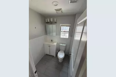 92 Ellison St #2B, Paterson, NJ 07505 - Photo 8
