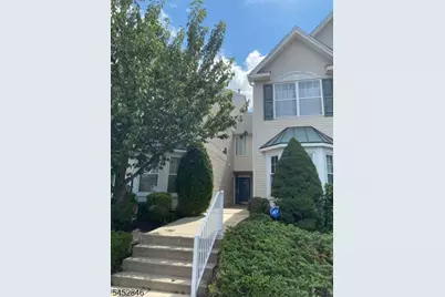 220 Cambridge Ct, Clifton, NJ 07014 - Photo 2